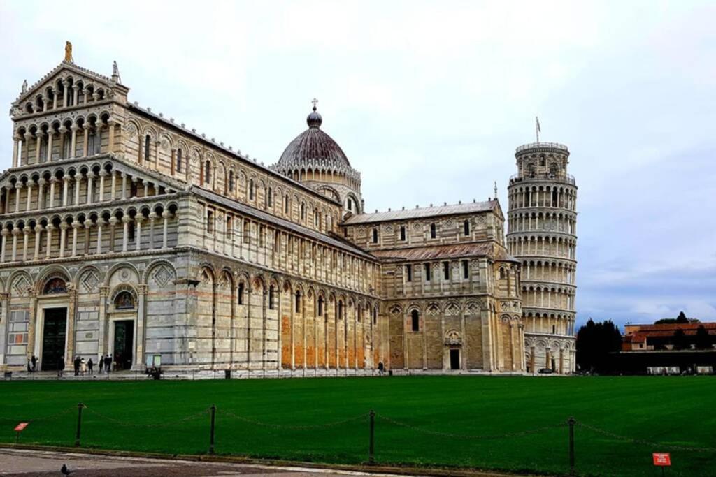 Apartmán Tra Miracoli E Cavalieri Pisa Exteriér fotografie